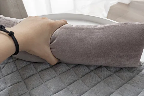 Lit canapé pour animaux avec rebord